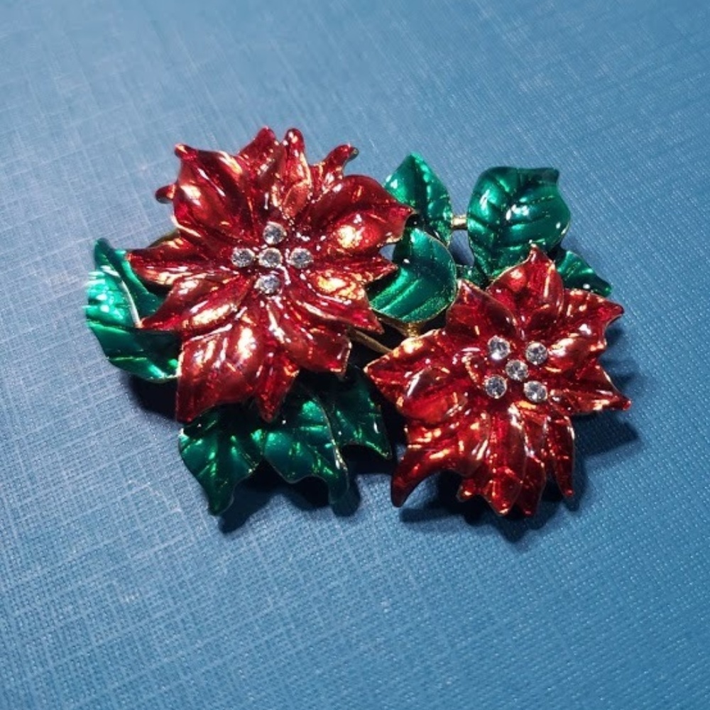 Vintage Christmas Poinsettia Brooch Enameled